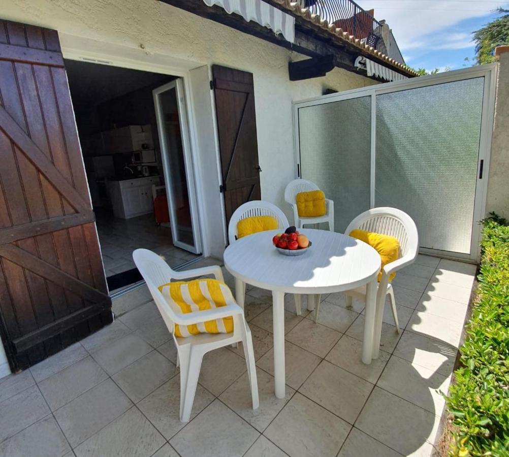 Appartements Dans Villa En Rez De Jardin Hyeres Bagian luar foto