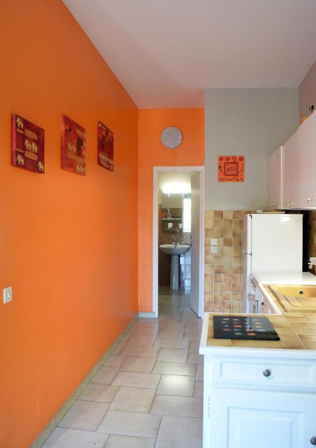 Appartements Dans Villa En Rez De Jardin Hyeres Bagian luar foto