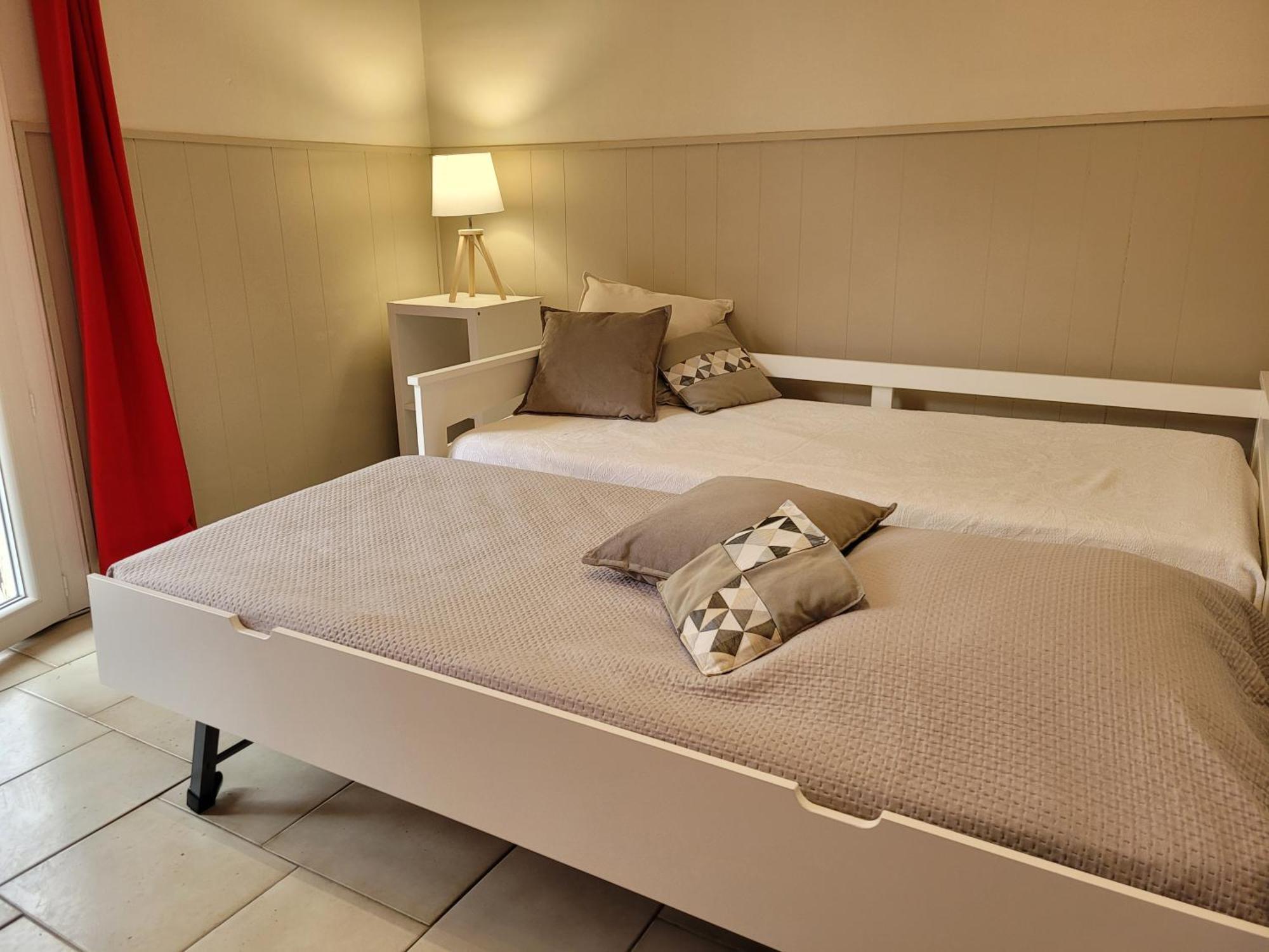 Appartements Dans Villa En Rez De Jardin Hyeres Bagian luar foto
