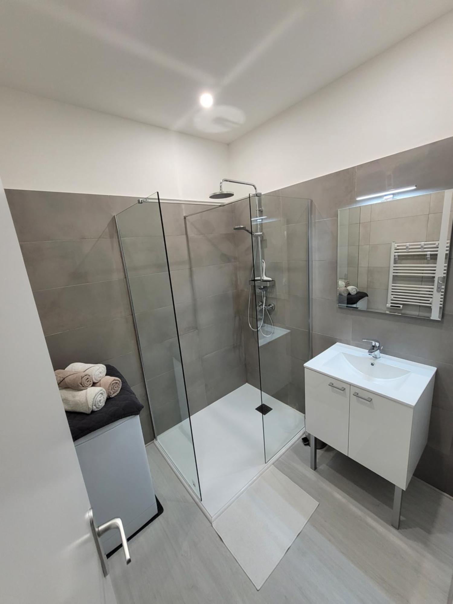 Appartements Dans Villa En Rez De Jardin Hyeres Bagian luar foto